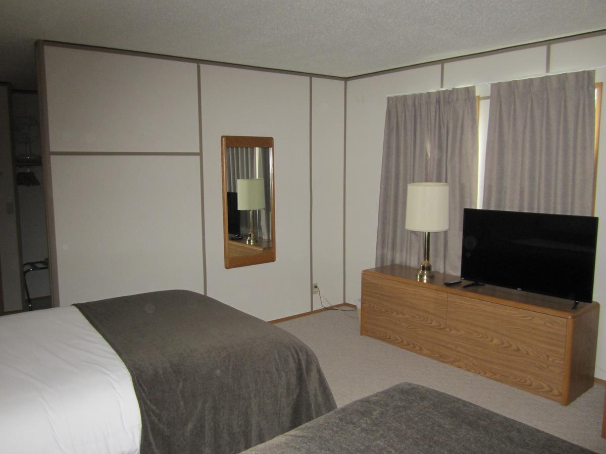 Triple J Hotel Dawson Ngoại thất bức ảnh