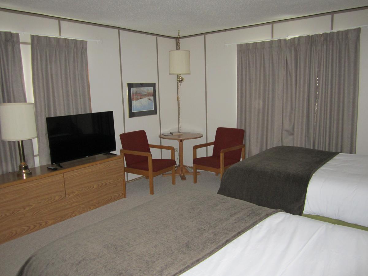 Triple J Hotel Dawson Ngoại thất bức ảnh