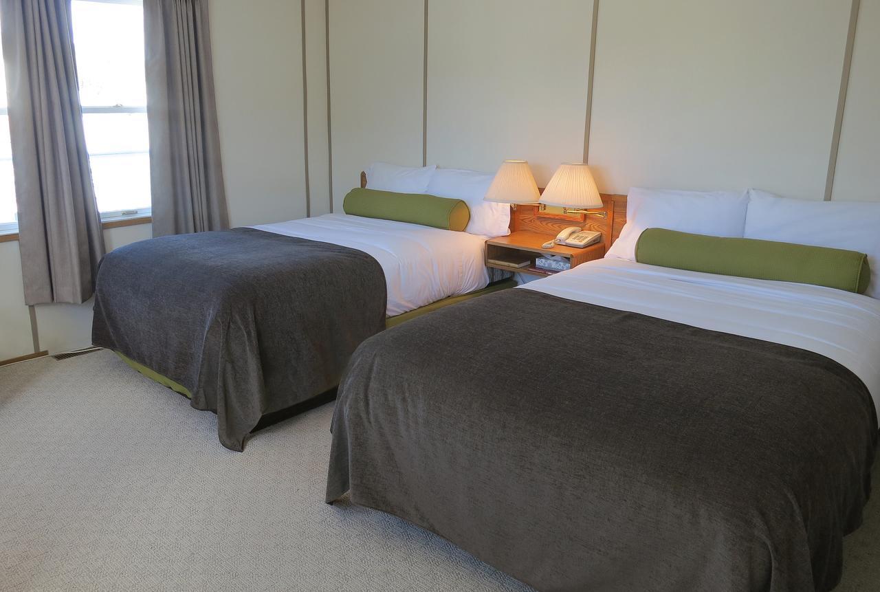 Triple J Hotel Dawson Ngoại thất bức ảnh